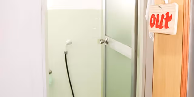 Fourth Room with 2 Bunk Beds, Women only, Non Smoking