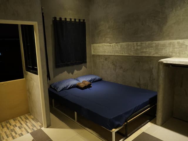 Stadard Double Non-Air Conditioning