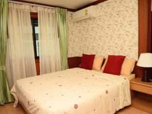 Orchid Rooms Orchid Rooms