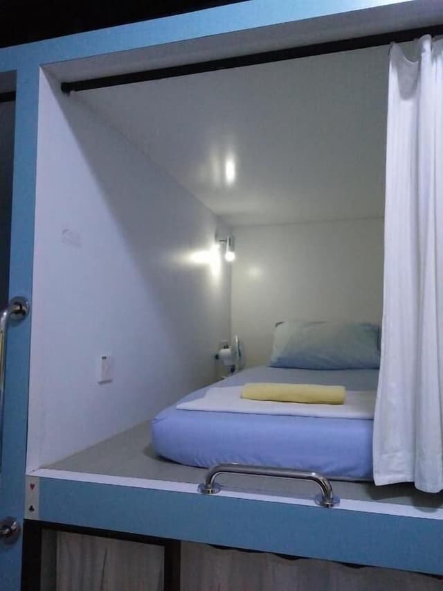 Deluxe Shared Dormitory, Mixed Dorm, Non Smoking (1 Bed in 4 Beds)
