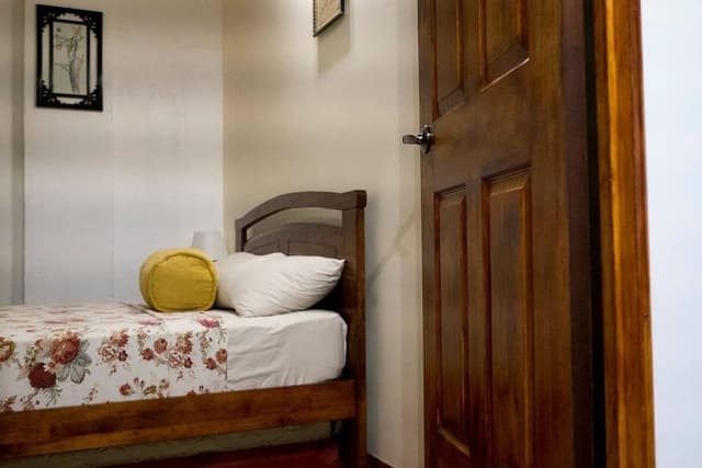 Classic Double Room, 1 Queen Bed, Non Smoking