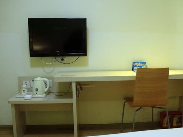 7 Days - Zizhu Bed Room