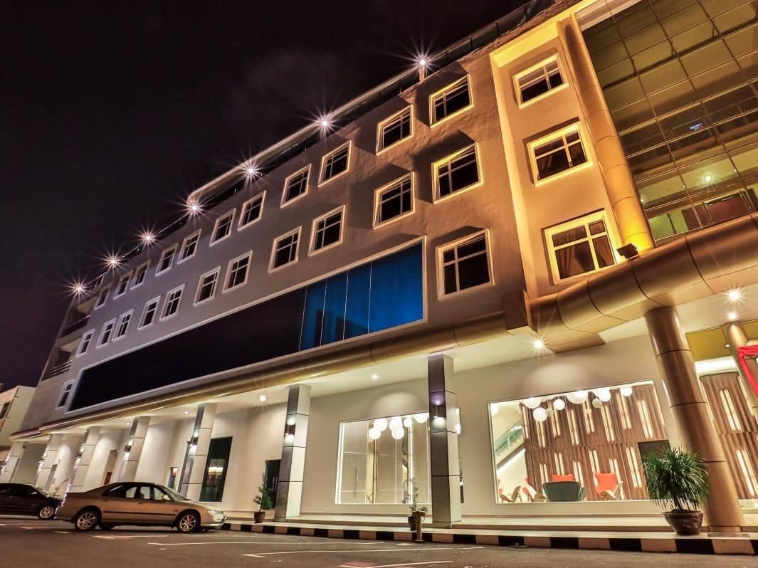 โรงแรมสุพรีม โรงแรมสุพรีม