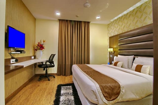 Executive Room