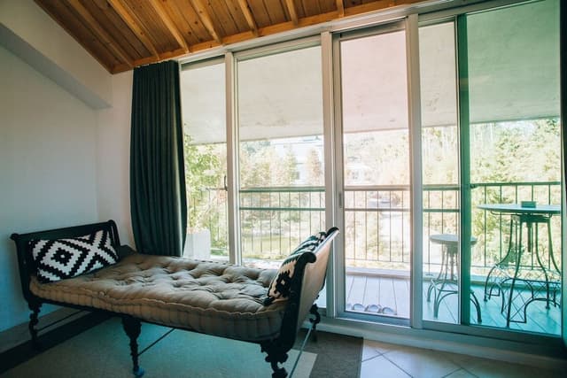 Gallery Quadruple Room, 2 Queen Beds, Balcony