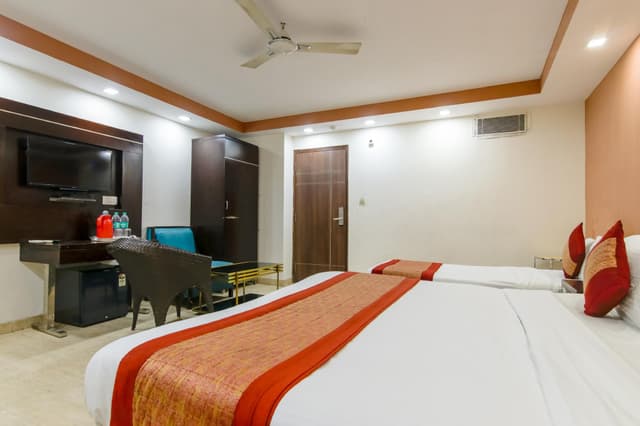 Triple Deluxe Room