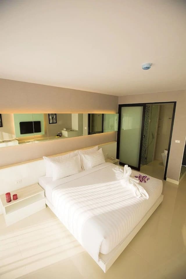 Superior Double Room, Balcony