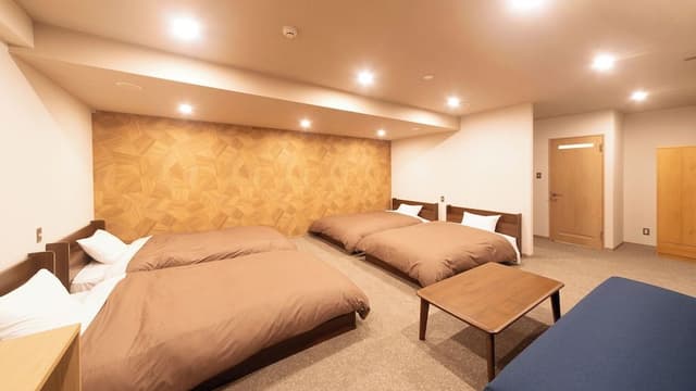 Superior Western Style 5-pax without bath,Non-Smoking