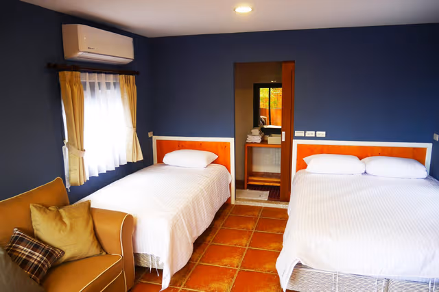 Triple Room