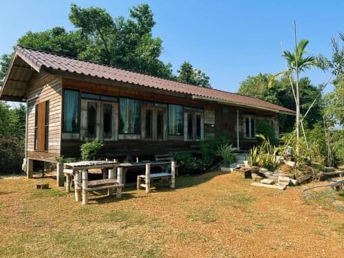 Standard suite double or twin garden view