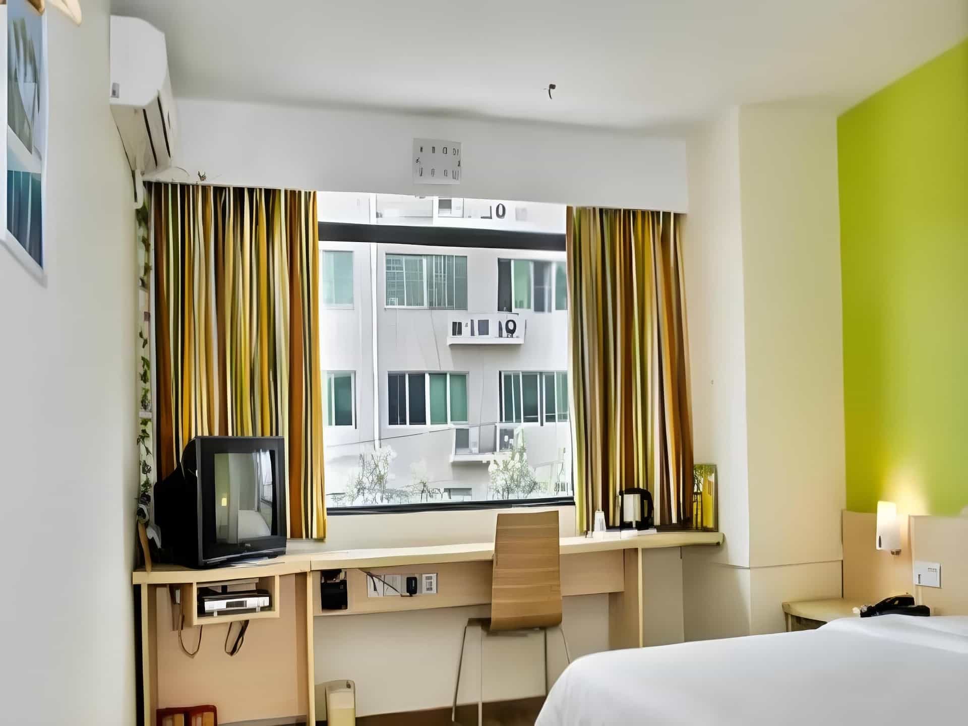 7 Days Inn Zhenjiang Wanda Dashikou Suning Plaza 7 Days Inn Zhenjiang Wanda Dashikou Suning Plaza