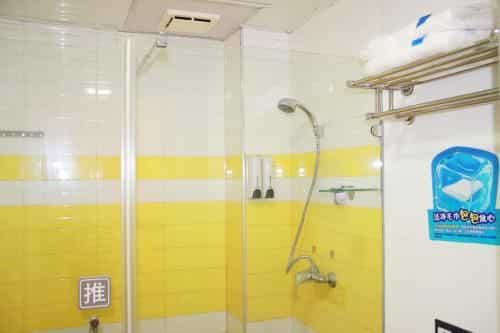 7 Days Inn Shenyang Gugong Middle Street Pedestrian Street 7 Days Inn Shenyang Gugong Middle Street Pedestrian Street