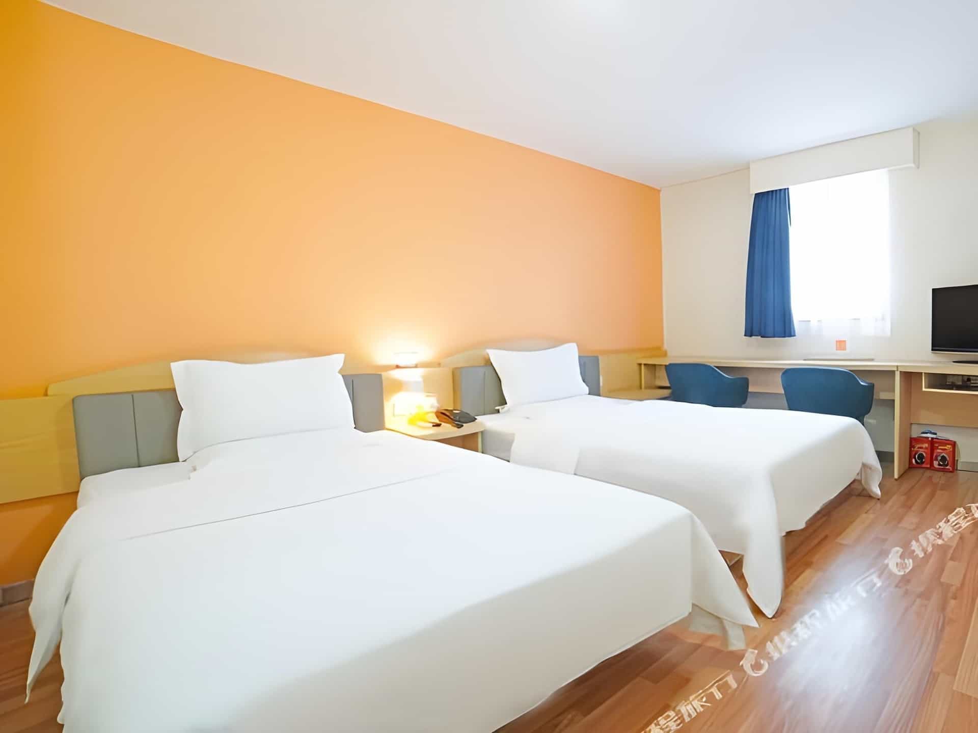 7 Days Inn Qionghai City Center High-Speed Railway Station 7 Days Inn Qionghai City Center High-Speed Railway Station