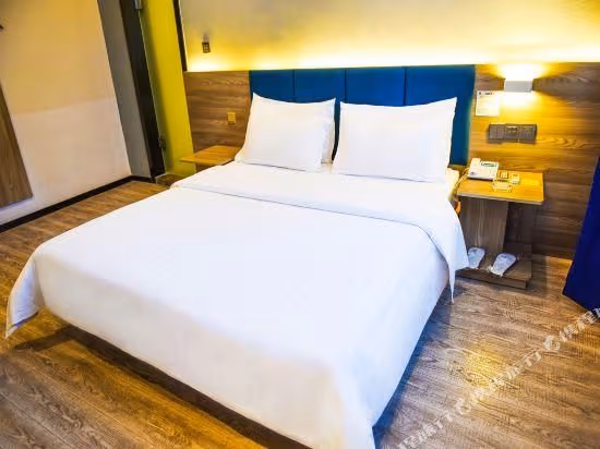 Select You Ter Room