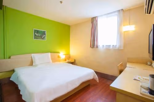 Standard Double Bed