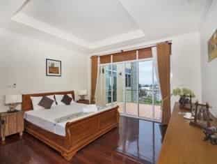 Karon Hill Villa 20 Karon Hill Villa 20