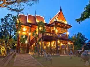บึงบัวทอง บึงบัวทอง