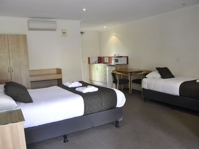 Family Chalet, Mobility Accessible