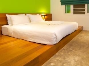 Mint Hotel0