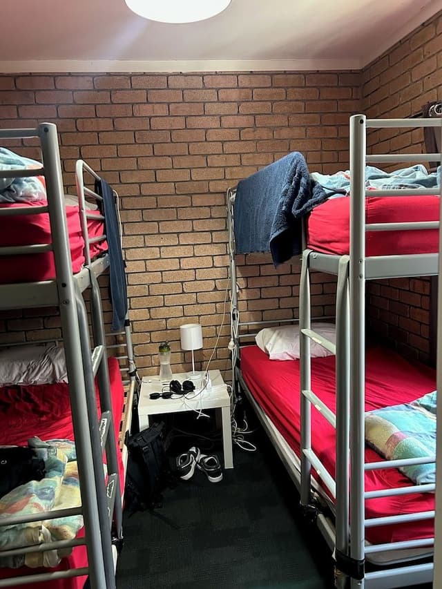 Shared Dormitory, Mixed Dorm (4 Share)