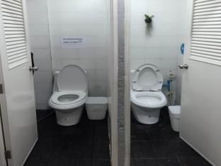 O2 Hostel4