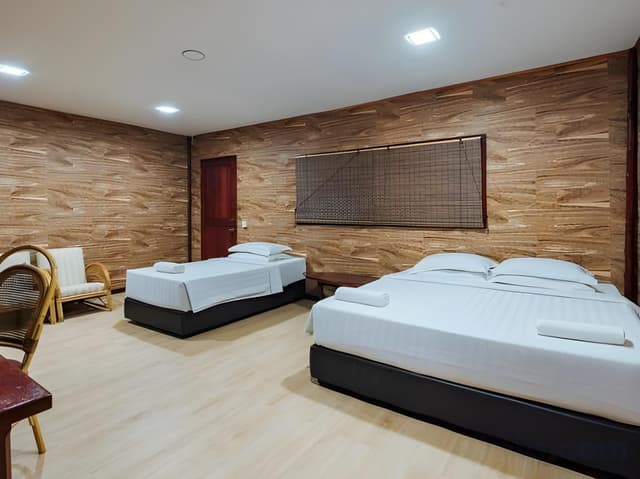 Standard Family Room