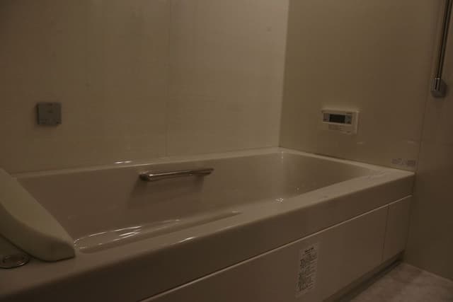 Family Suite, 3 Bedrooms, Jetted Tub, City View