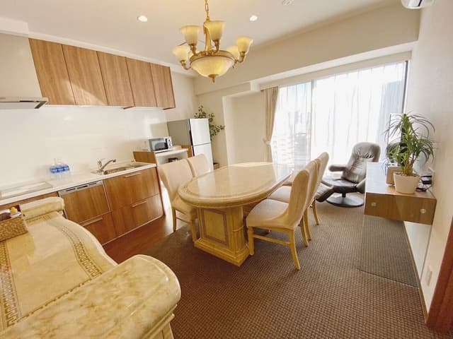 Superior Apartment, 3 Bedrooms, Kitchen, East