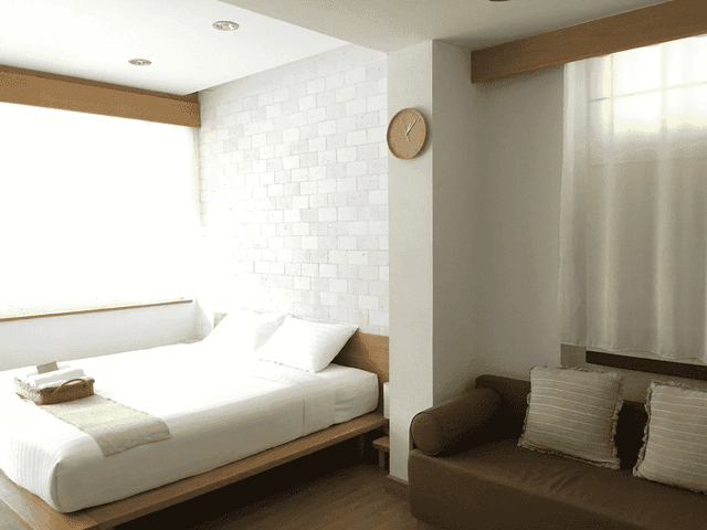 Large King Room