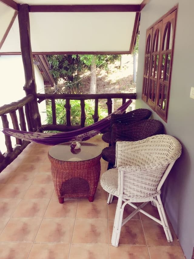 Basic Bungalow, Multiple Beds