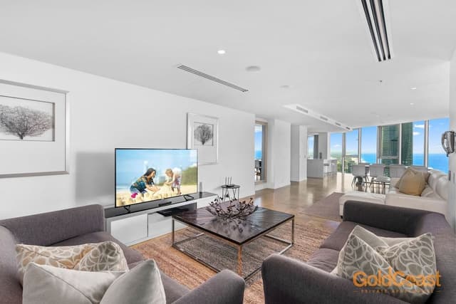 Sub Penthouse 4-Bed 4 Bath Ocean Views