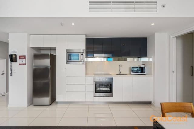 1 Bedroom Apt City & Hinterland Views