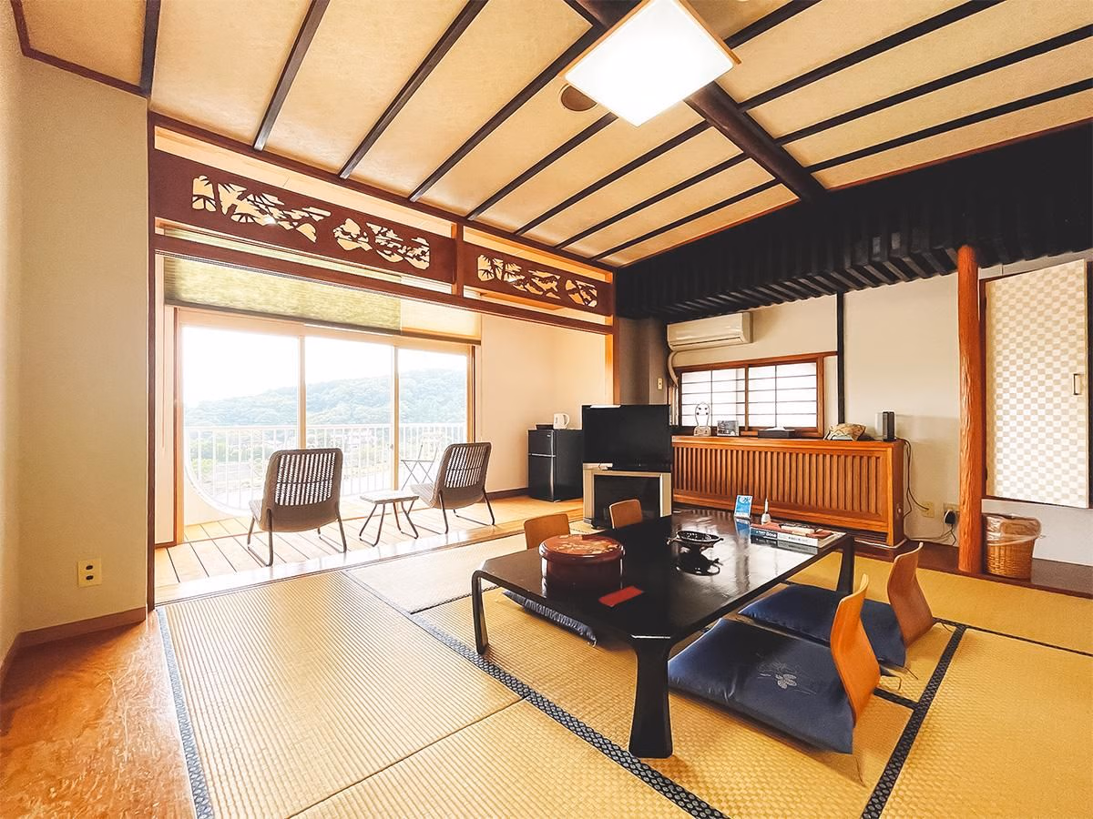 คาเมะยามะ ออนเซ็น โฮเต็ล (Kameyama Onsen Hotel)1