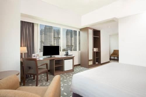 Grand Deluxe