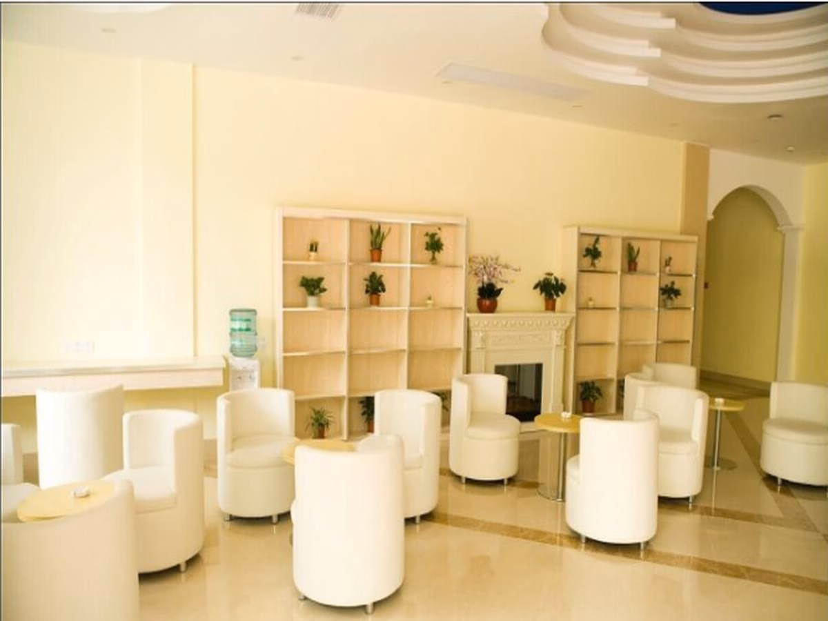 กรีนทรี อินน์ เซียงซาน ทรานสปอร์เตชั่นเซ็นเตอร์ ไป่หัวโร้ด (GreenTree Inn Xiangshan Transportation Center Bai Hua Road)1