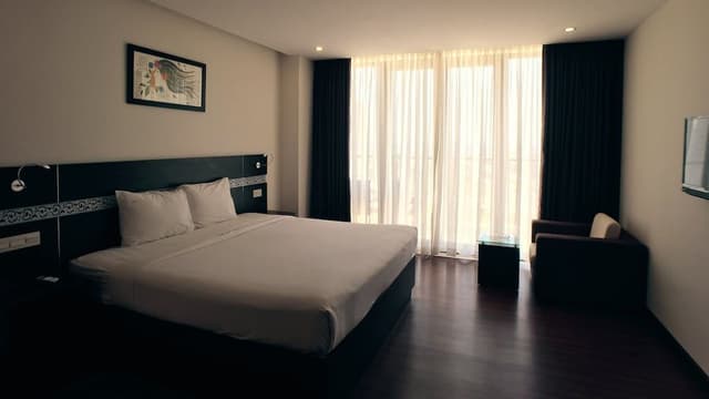 Deluxe Room, Balcony