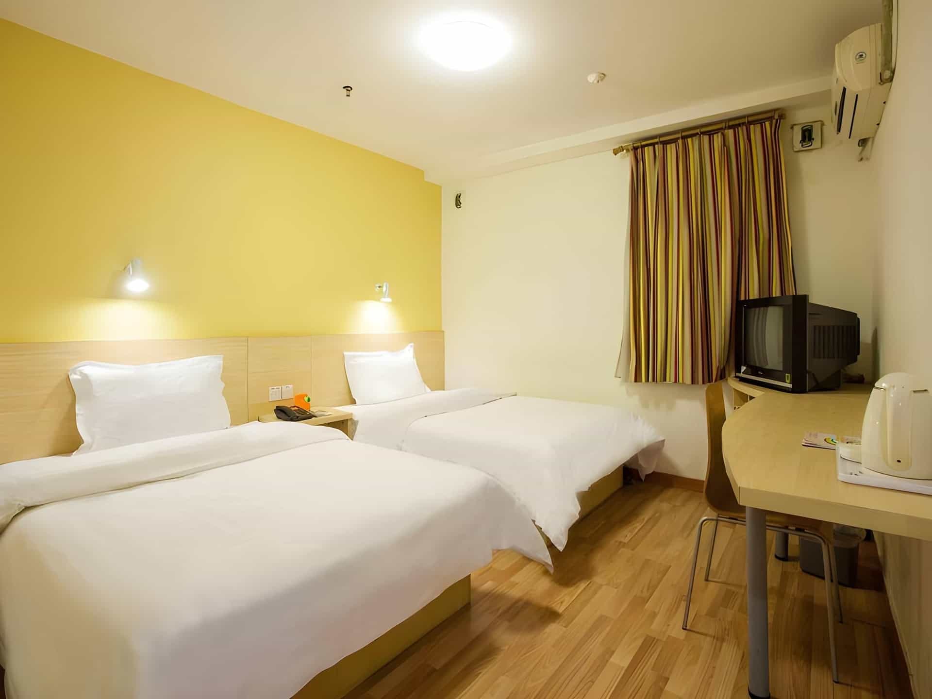 7 Days Inn Changzhou Yancheng Technology Metro Station 7 Days Inn Changzhou Yancheng Technology Metro Station
