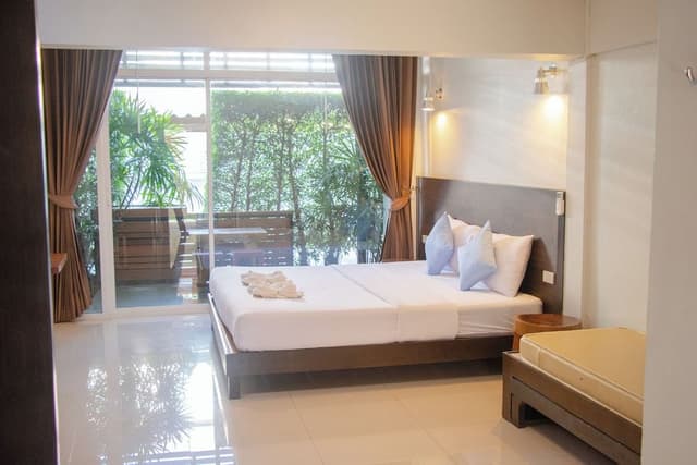 Deluxe Double Room, 1 King Bed, Non Smoking