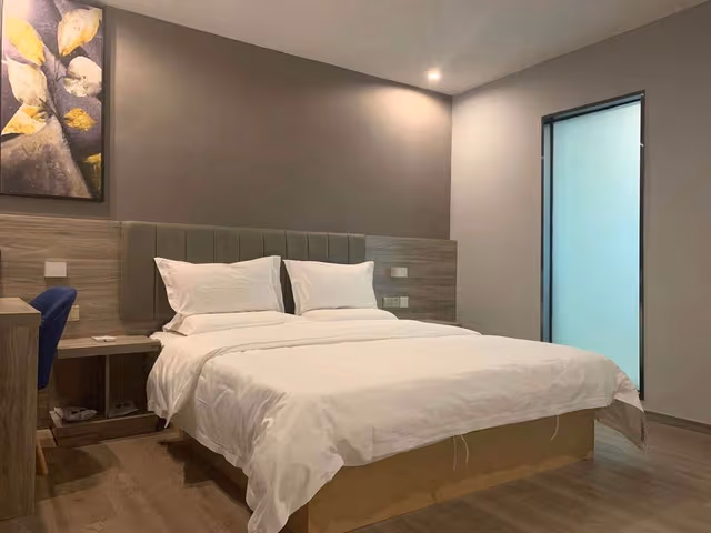 WH -Light Enjoyment Bed Room