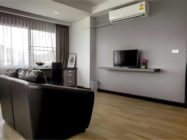 Mini VIP Room