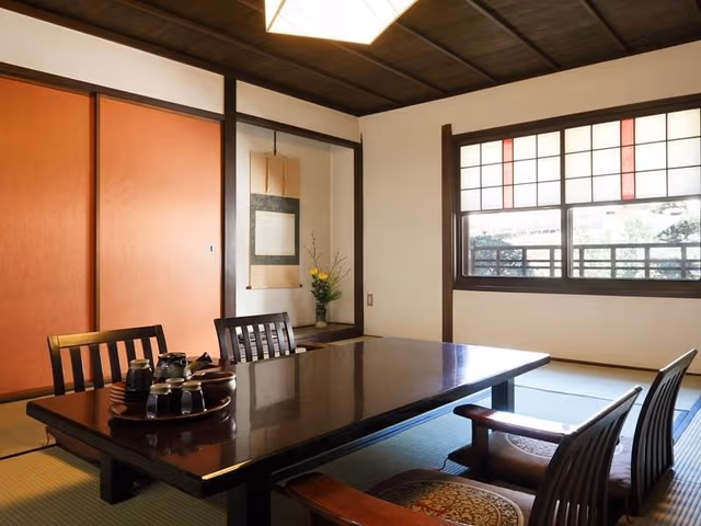 Japanese Family Room