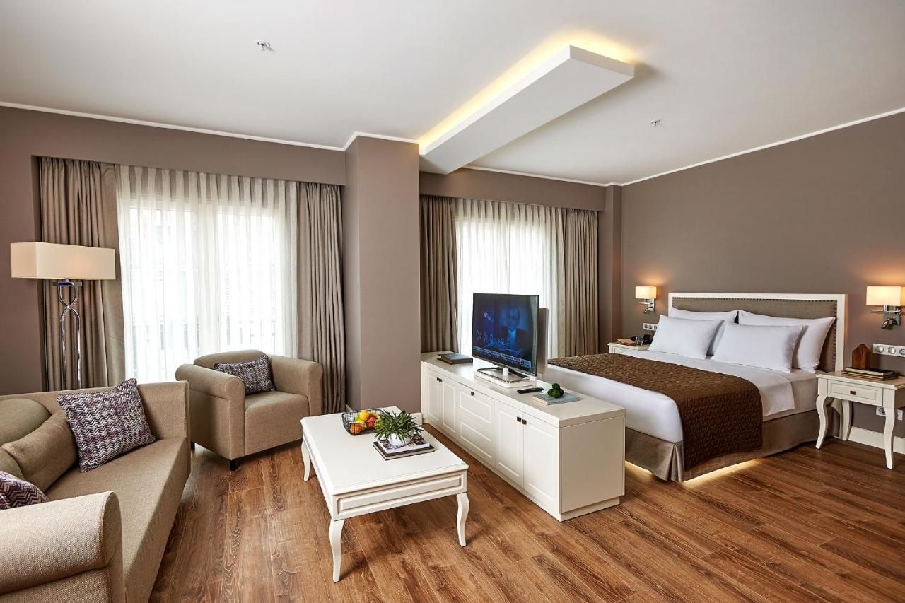 Renata Hotel4