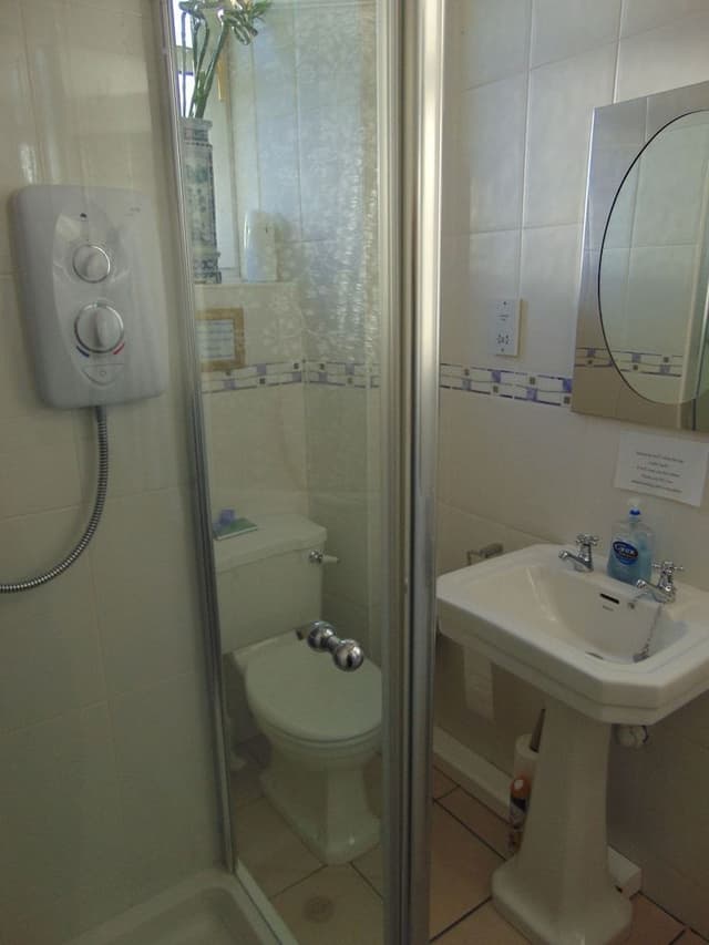 Single Room, Shared Bathroom