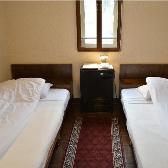 Twin Bed Non-Smoking