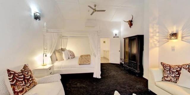 Bath Suite