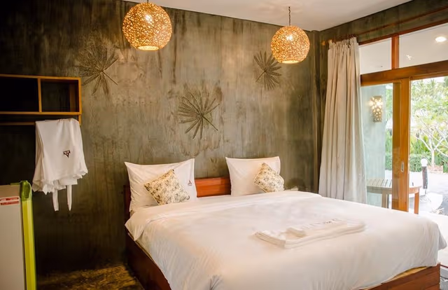 Economy Room