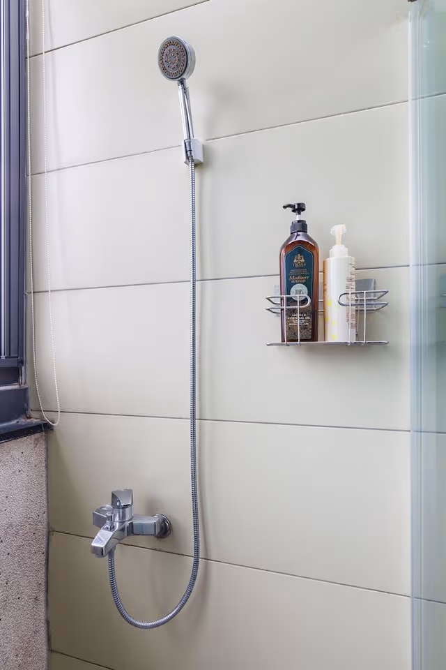 Superior Double Room, Bathtub