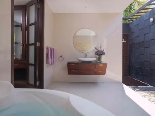 Family Pool Villa
