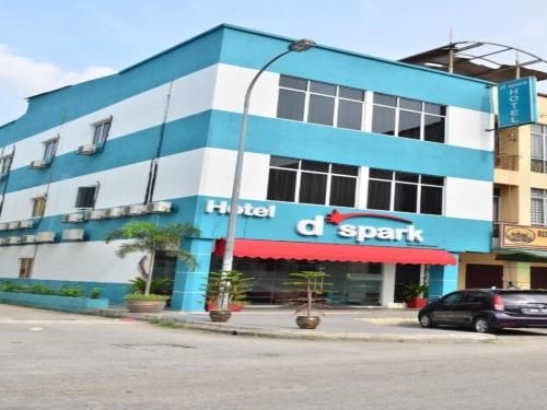 โอโย 91087 โฮเทล ดีสปาร์ก พอร์ต กลัง (OYO 91087 Hotel Dspark Port Klang)0