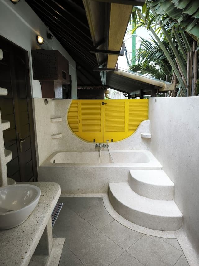 Deluxe Studio Suite